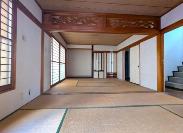 横浜市保土ケ谷区峰岡町２丁目の中古一戸建て