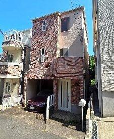 横浜市神奈川区中丸の中古一戸建て