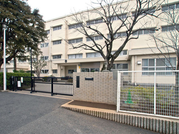 泉区和泉中央南5丁目　1号棟(横浜市立中和田小学校)