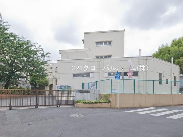 南区永田北3丁目(横浜市立永田小学校)