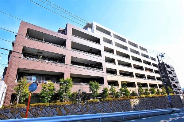 ライオンズ横濱アリーナヒル