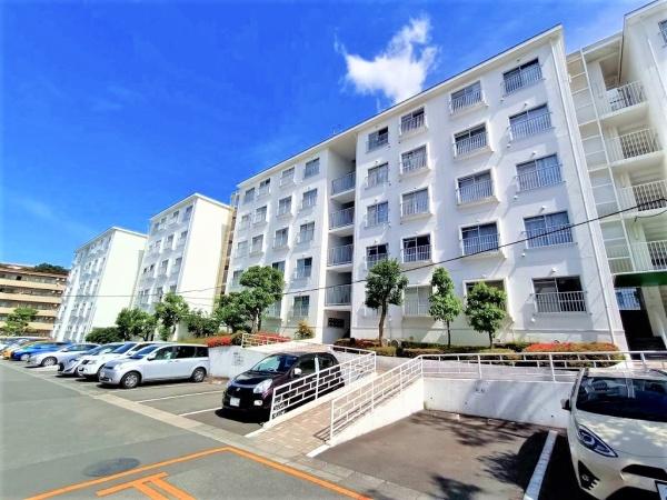 横浜ハイタウン3号棟