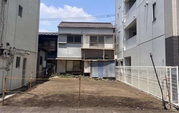 横浜市神奈川区子安通１丁目の土地