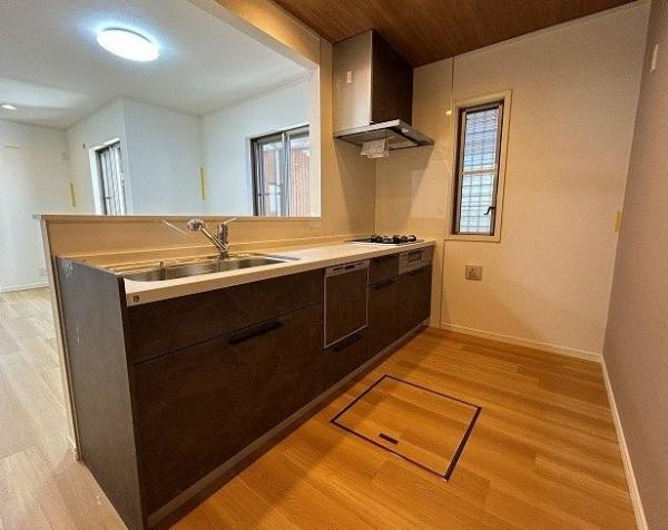 横浜市西区久保町の中古一戸建て