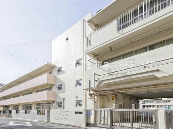 グランドメゾン鶴見(横浜市立鶴見小学校)