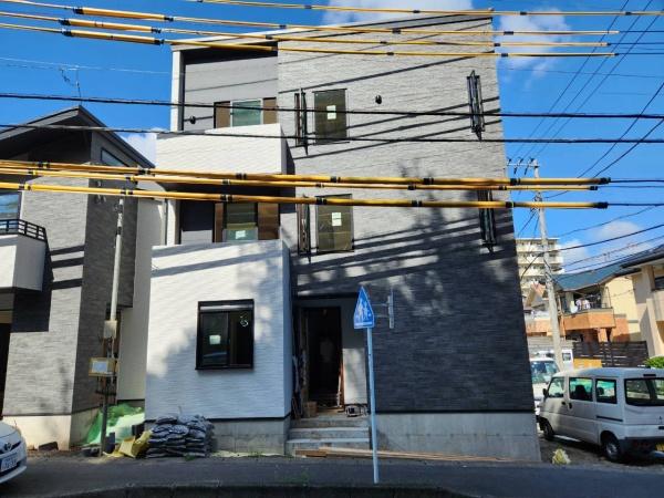 緑区鴨居町全5棟 3号棟