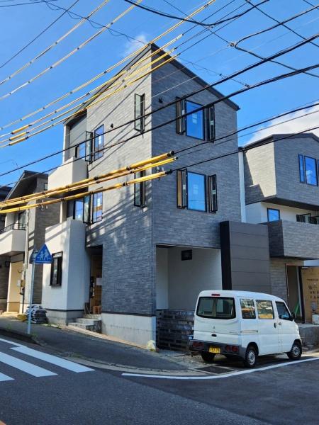 緑区鴨居町全5棟　3号棟