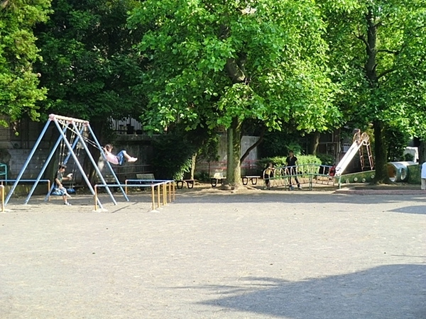 大倉山パークハイツ(大曽根第二公園)