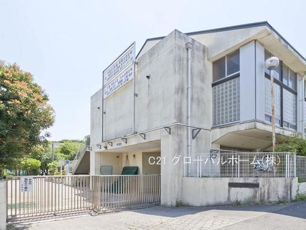港北ニュータウンパークサイドハイツ3番館(横浜市立中川中学校)