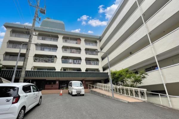 大倉山パークハイツ