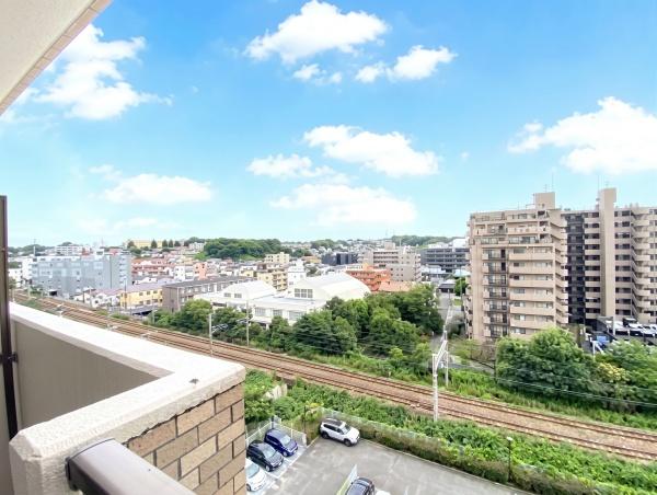 ローヤルシティ鴨居7番館