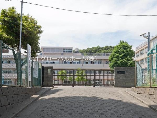 クレッセント新横浜イルドマーニ(横浜市立城郷小学校)
