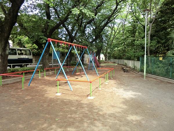鶴見区東寺尾6丁目(二本木第二公園)