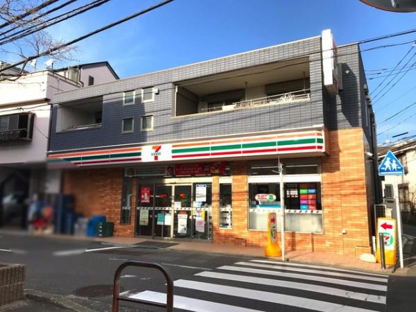 横浜市神奈川区白幡上町の土地(セブンイレブン横浜白幡向町店)
