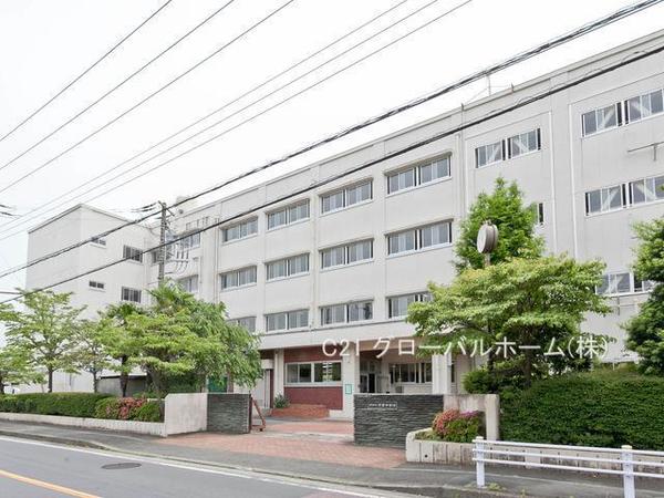 港北区新吉田東1丁目(横浜市立新田中学校)