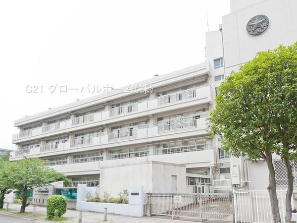 ヨコハマタワーリングスクエアザ・イースト(横浜市立平沼小学校)