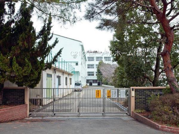 横浜市旭区川井本町の中古一戸建て(横浜市立都岡中学校)