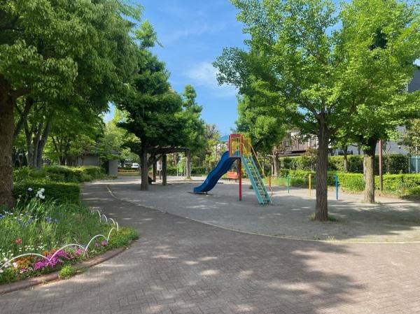ザ・リバープレイスイーストタワー(くすのき公園)
