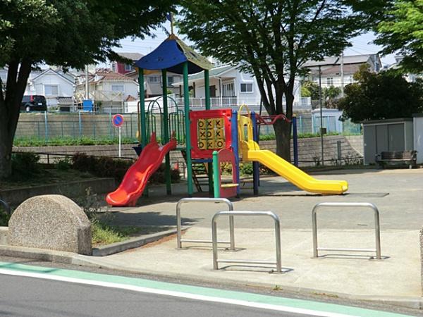保土ケ谷区上菅田町(羽沢稲荷公園)