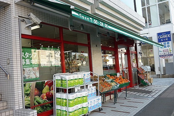 神奈川区三ツ沢南町(まいばすけっと三ツ沢上町駅東店)