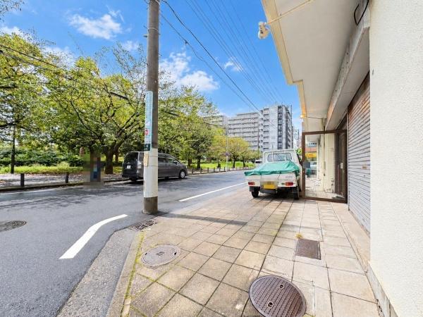 サンライフ反町