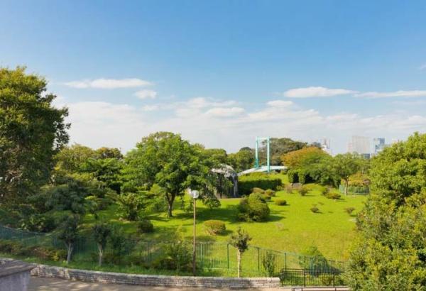 西区老松町全2棟　2号棟(野毛山公園)