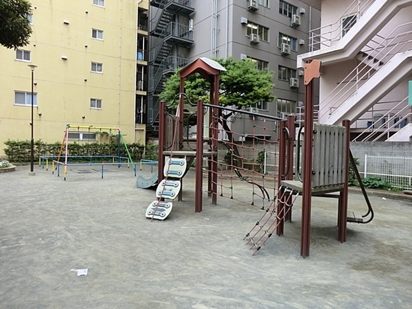 ロイヤルタワー横濱鶴見(中町公園)