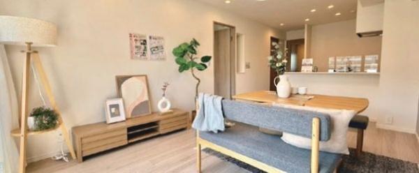 ローヤルシティ鴨居2番館