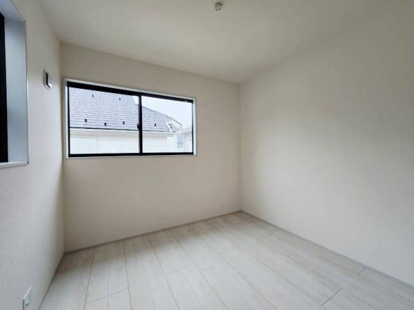 リーブルガーデン緑区鴨居4丁目全3棟　3号棟