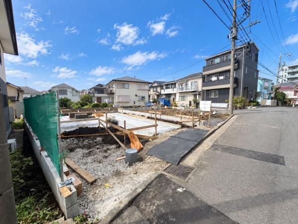 ブルーミングガーデン旭区本村町全3棟　1号棟