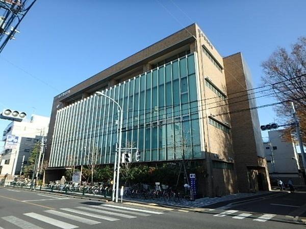 江戸川区東小岩３丁目の中古一戸建て(江戸川区立小岩図書館)