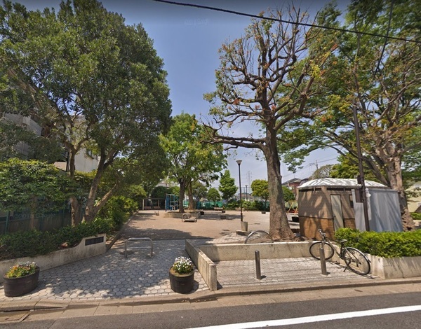 江戸川区東松本2丁目の土地(松本公園)
