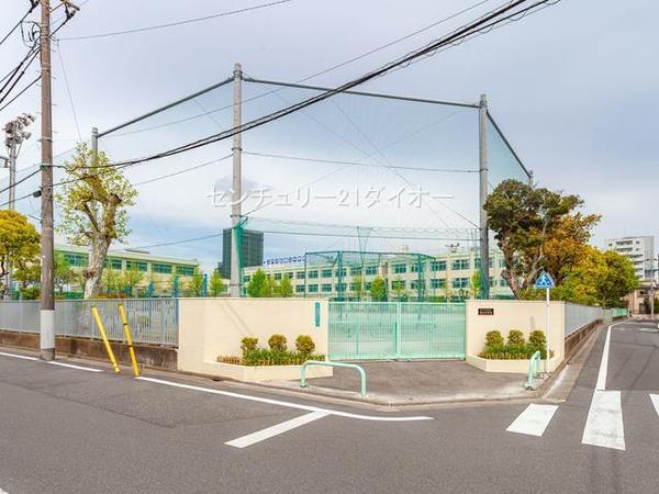 ラヴィドール篠崎公園(江戸川区立春江中学校)