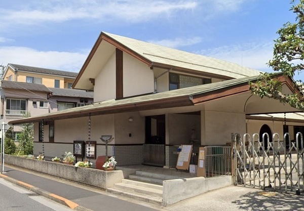 モアアペックス西小岩(レジナ幼稚園)