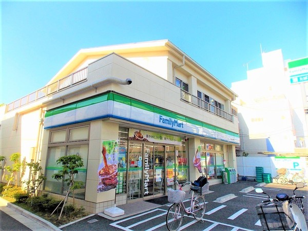秀和小岩レジデンス(ファミリーマート東小岩六丁目店)