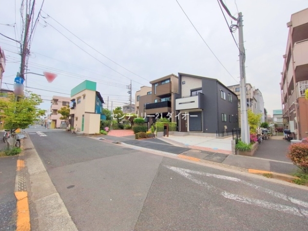 江戸川区鹿骨３丁目の新築一戸建