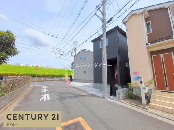江戸川区興宮町の新築一戸建