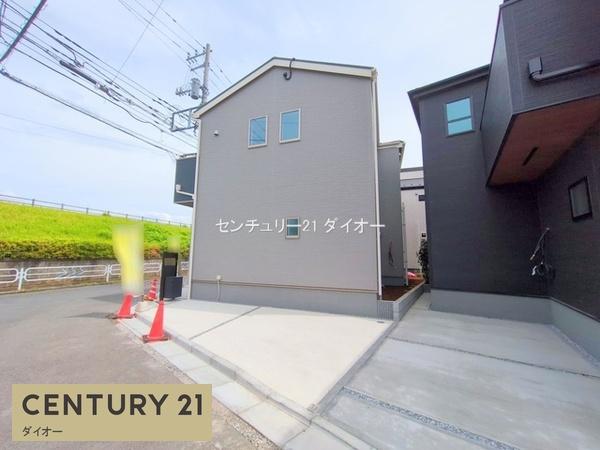 江戸川区興宮町の新築一戸建