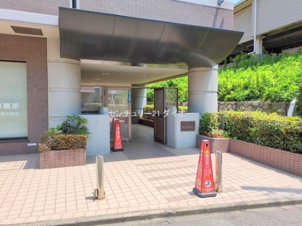 コスモ堀切菖蒲園駅前