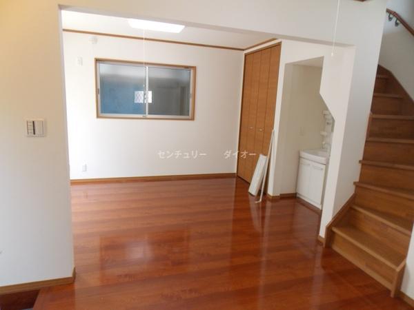 江戸川区西篠崎２丁目の中古一戸建て
