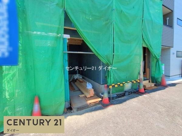 上篠崎２丁目全１棟