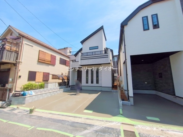 江戸川区東葛西３丁目の新築一戸建
