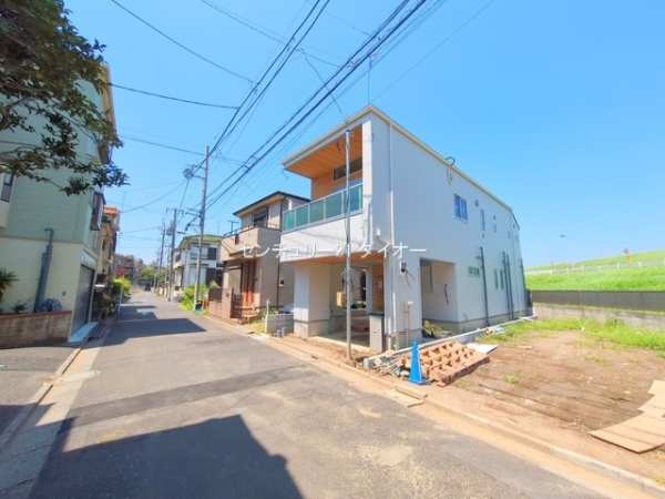 江戸川区上篠崎１丁目の新築一戸建
