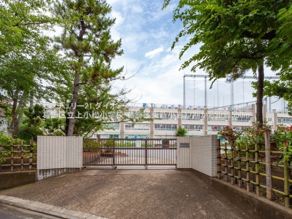 葛飾区東新小岩６丁目の土地(葛飾区立上小松小学校)