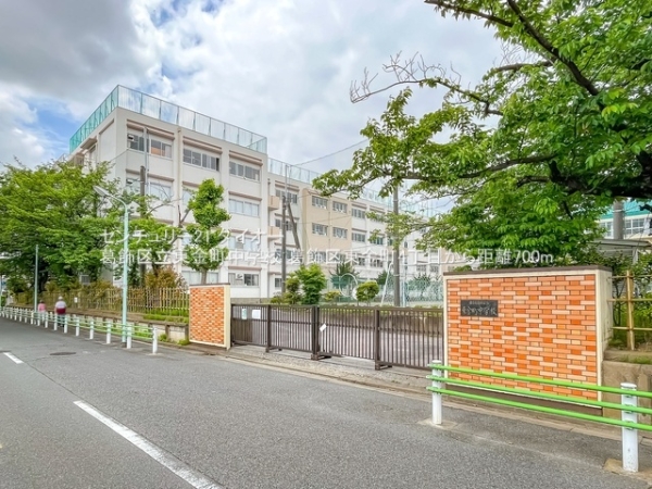 葛飾区東金町４丁目の新築一戸建(葛飾区立東金町中学校)