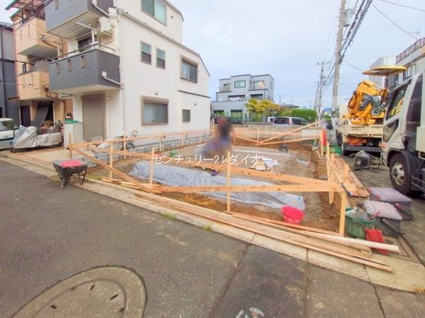 江戸川区鹿骨４丁目の新築一戸建