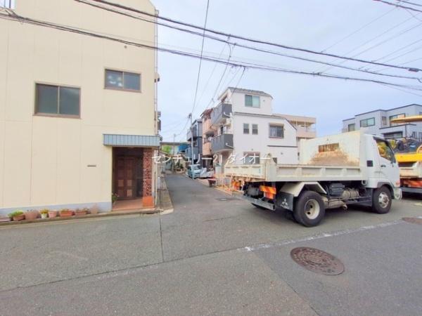 江戸川区鹿骨４丁目の新築一戸建