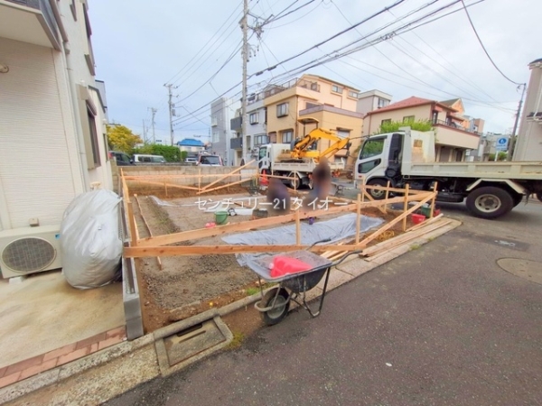 江戸川区鹿骨４丁目の新築一戸建