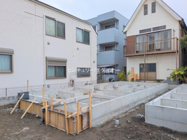 葛飾区奥戸４丁目の新築一戸建
