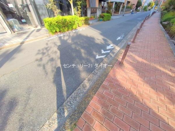 バームステージ綾瀬壱番館８Fフルリノ